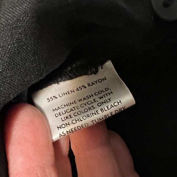 Eileen Fisher Petite linen-blend button down shirt K. - Picture 8 of 11